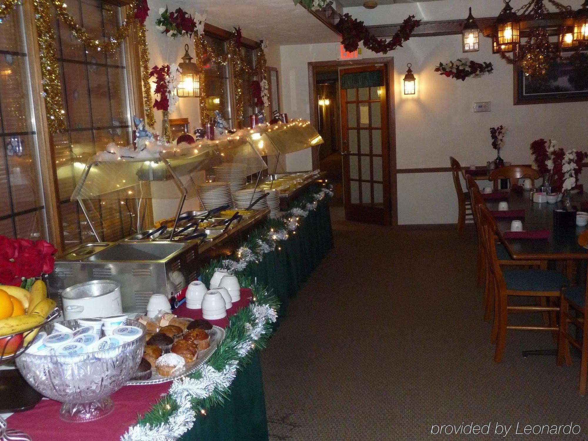 Shawano Four Seasons Resort Restaurant photo